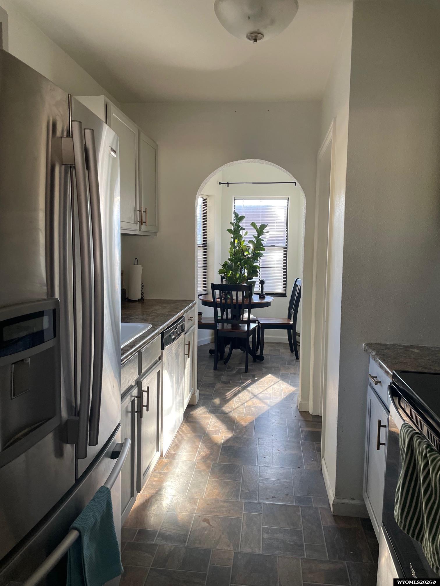 1120 West Maple Street Rawlins, WY 82301 - Photo 4 of 15