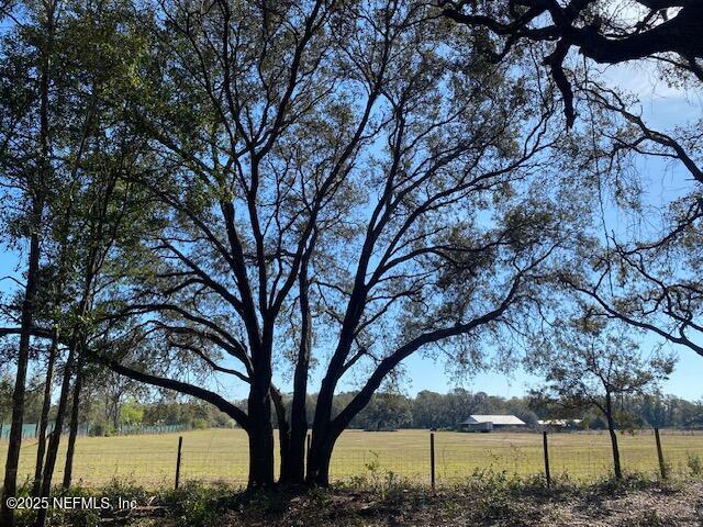 108 Robin Road Pomona Park, FL 32181 - Photo 3 of 28 IMG_7811