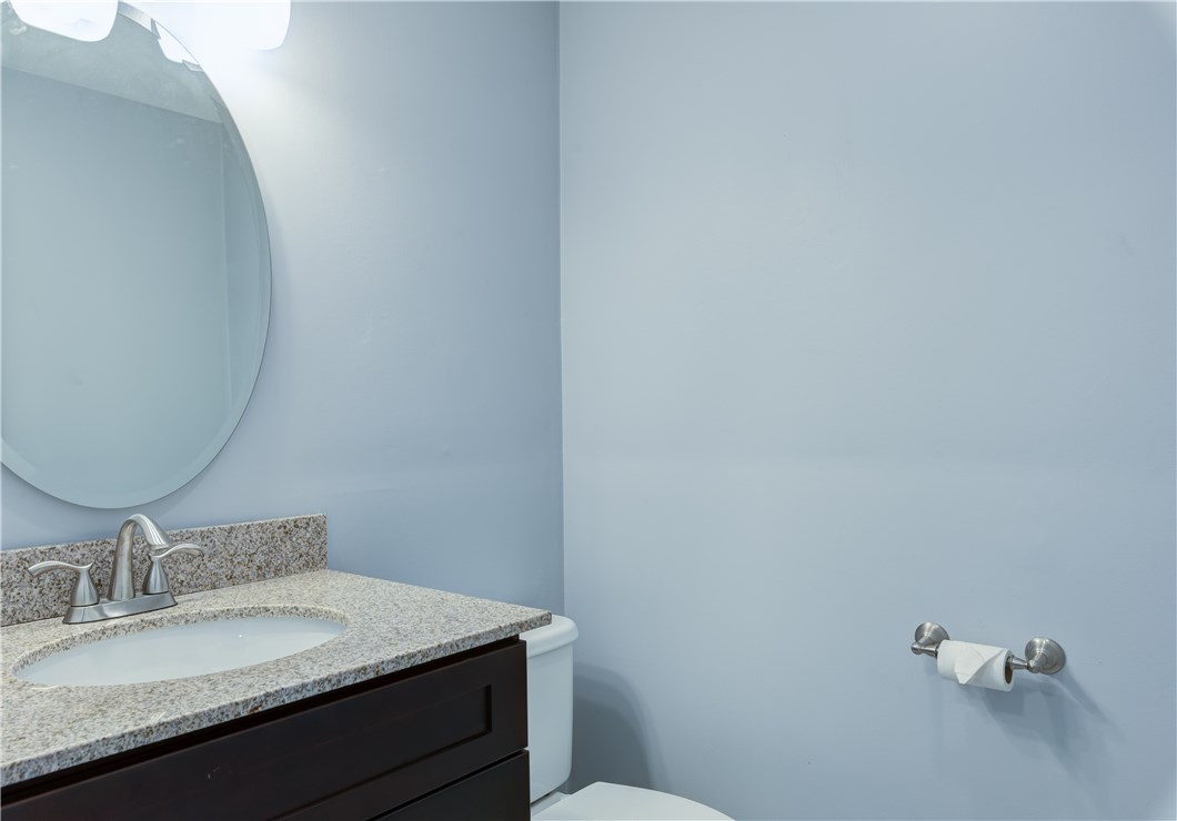 79 Warren Avenue Woonsocket, RI 02895 - Photo 11 of 30 Gallery Image 11