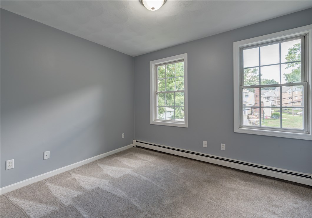 79 Warren Avenue Woonsocket, RI 02895 - Photo 17 of 30 Gallery Image 17