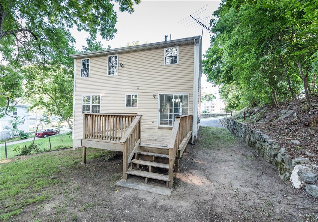 79 Warren Avenue Woonsocket, RI 02895 - Photo 24 of 30 Gallery Image 24