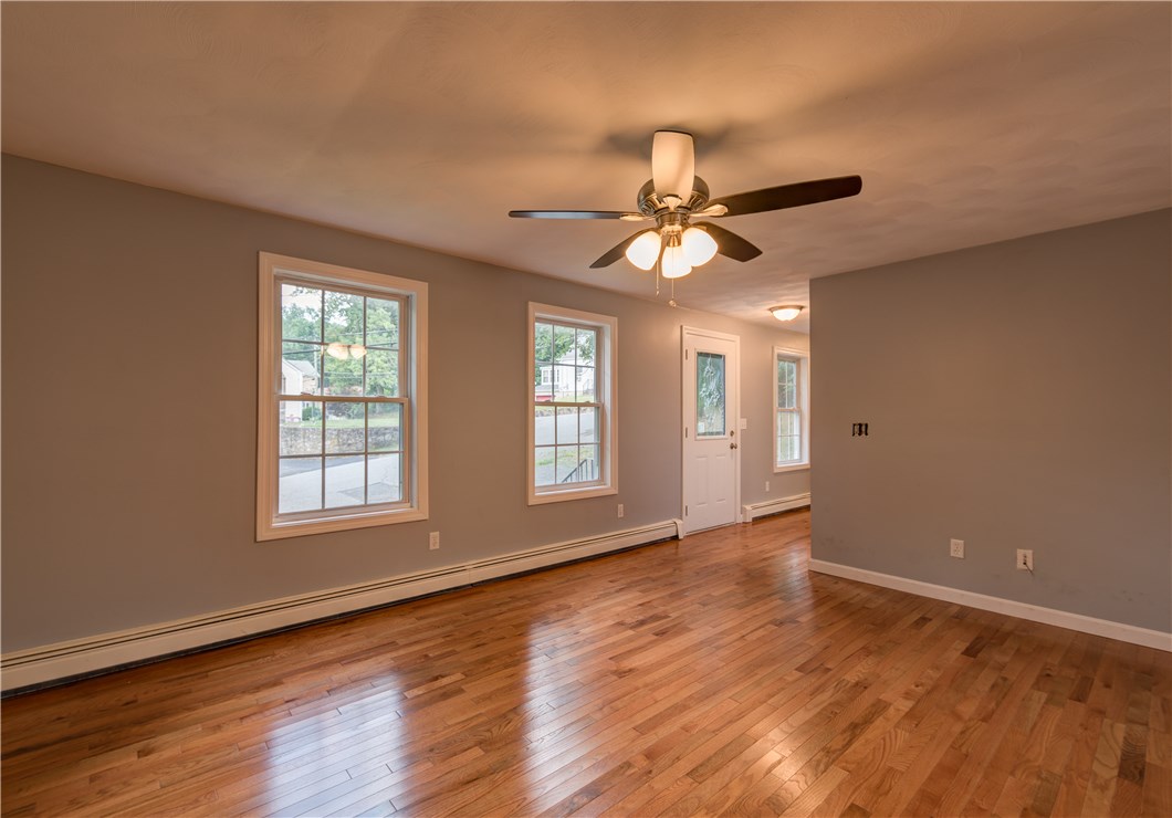 79 Warren Avenue Woonsocket, RI 02895 - Photo 6 of 30 Gallery Image 6