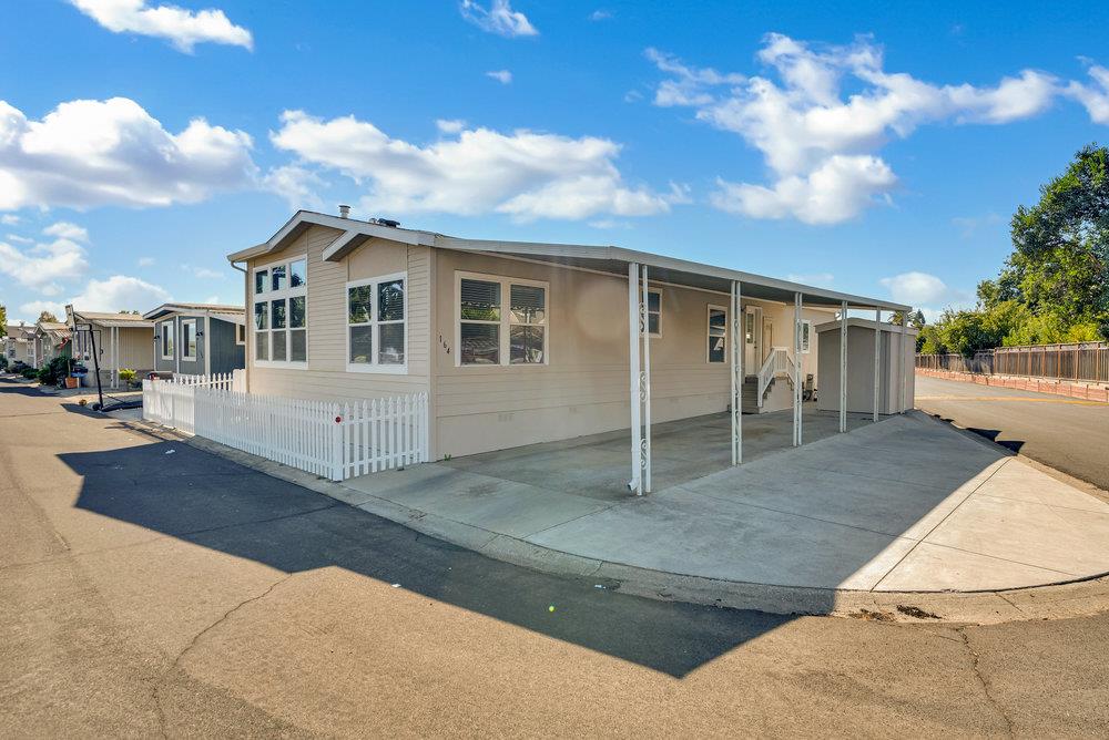 500 West 10th St Unit 164  