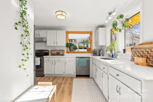 $375,000 | 52 East Street, Asheville, NC 28803