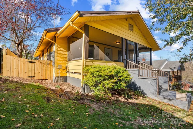 $375,000 | 52 East Street, Asheville, NC 28803