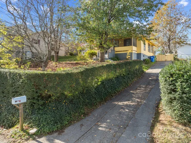 $375,000 | 52 East Street, Asheville, NC 28803