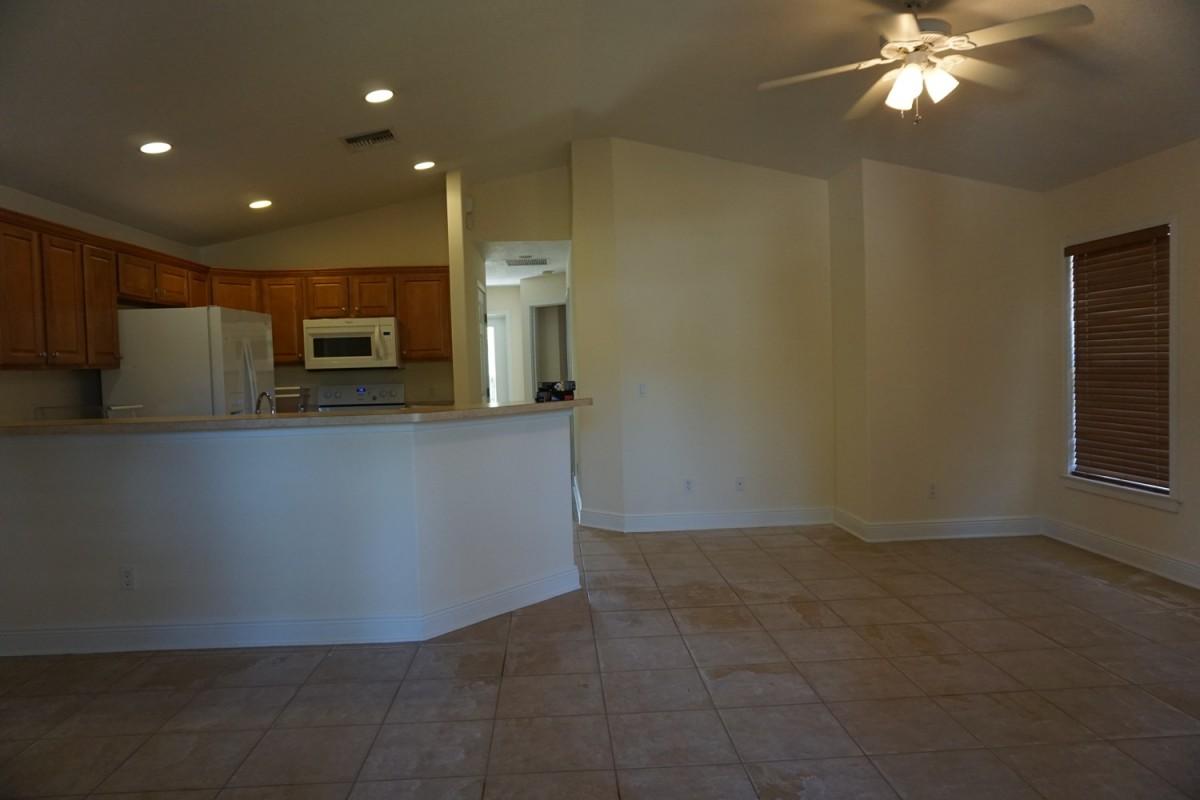 3024 Southeast Orange Tree Place Stuart, FL 34997 - Photo 6 of 21 6