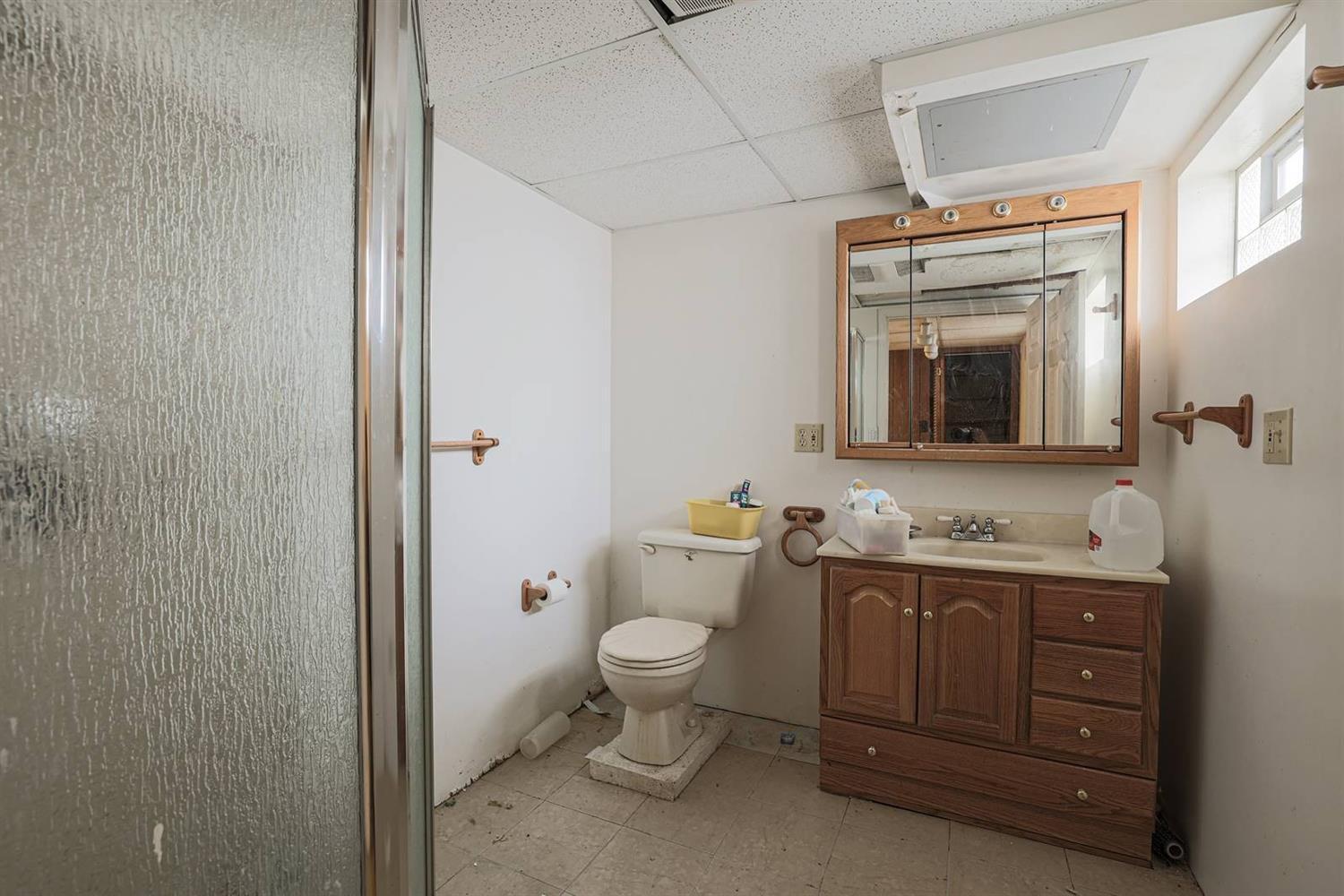 2596 Banning Road Cincinnati, OH 45239 - Photo 14 of 19 Gallery Image 14