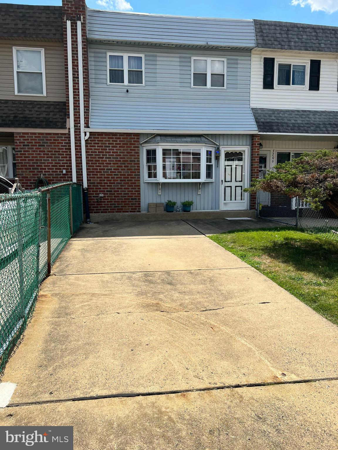 3208 Morning Glory Road Philadelphia, PA 19154 - Photo 1 of 13