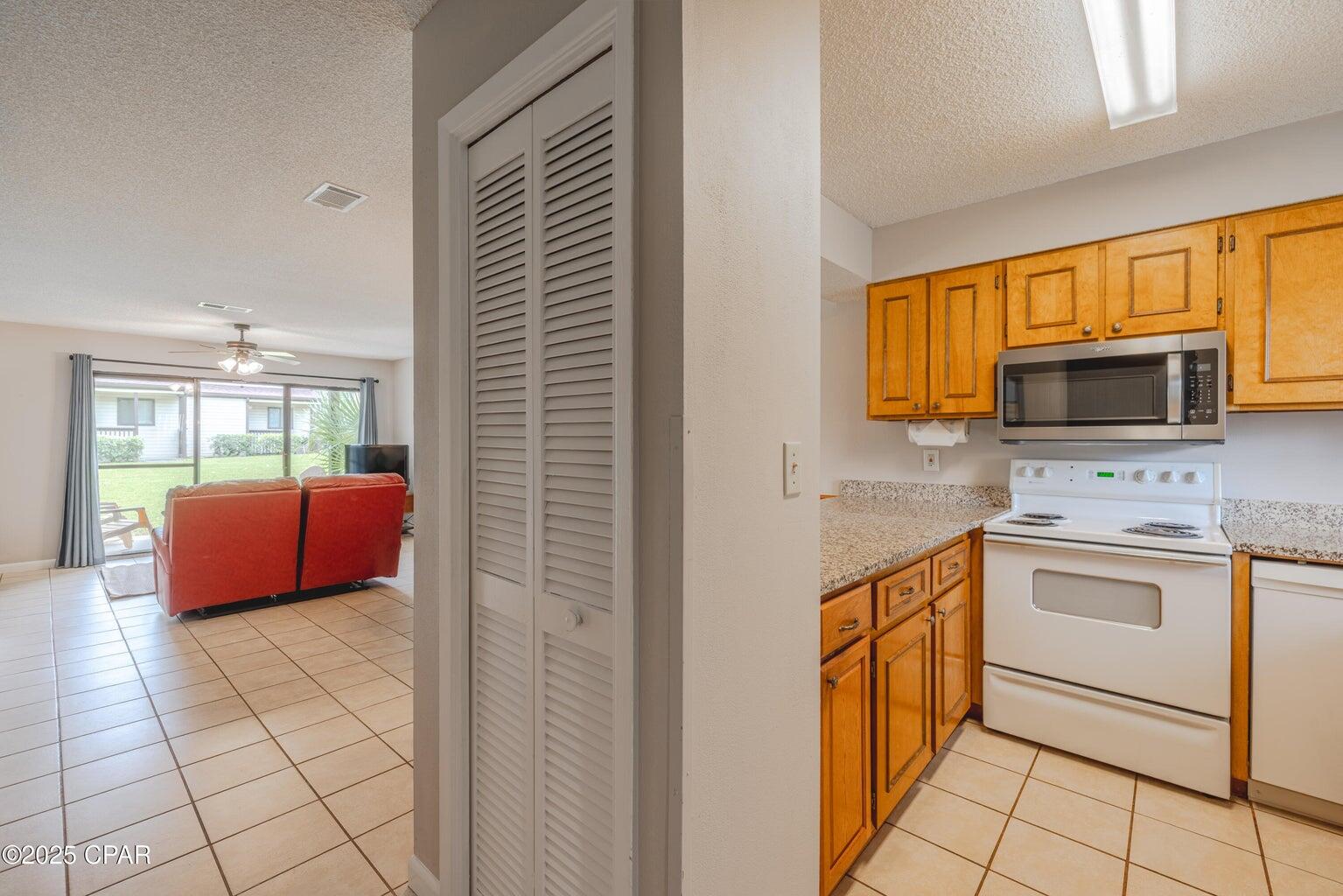 17620 Front Beach Road, Unit E4 Panama City Beach, FL 32413 - Photo 19 of 41 20250808175723459018000000-o