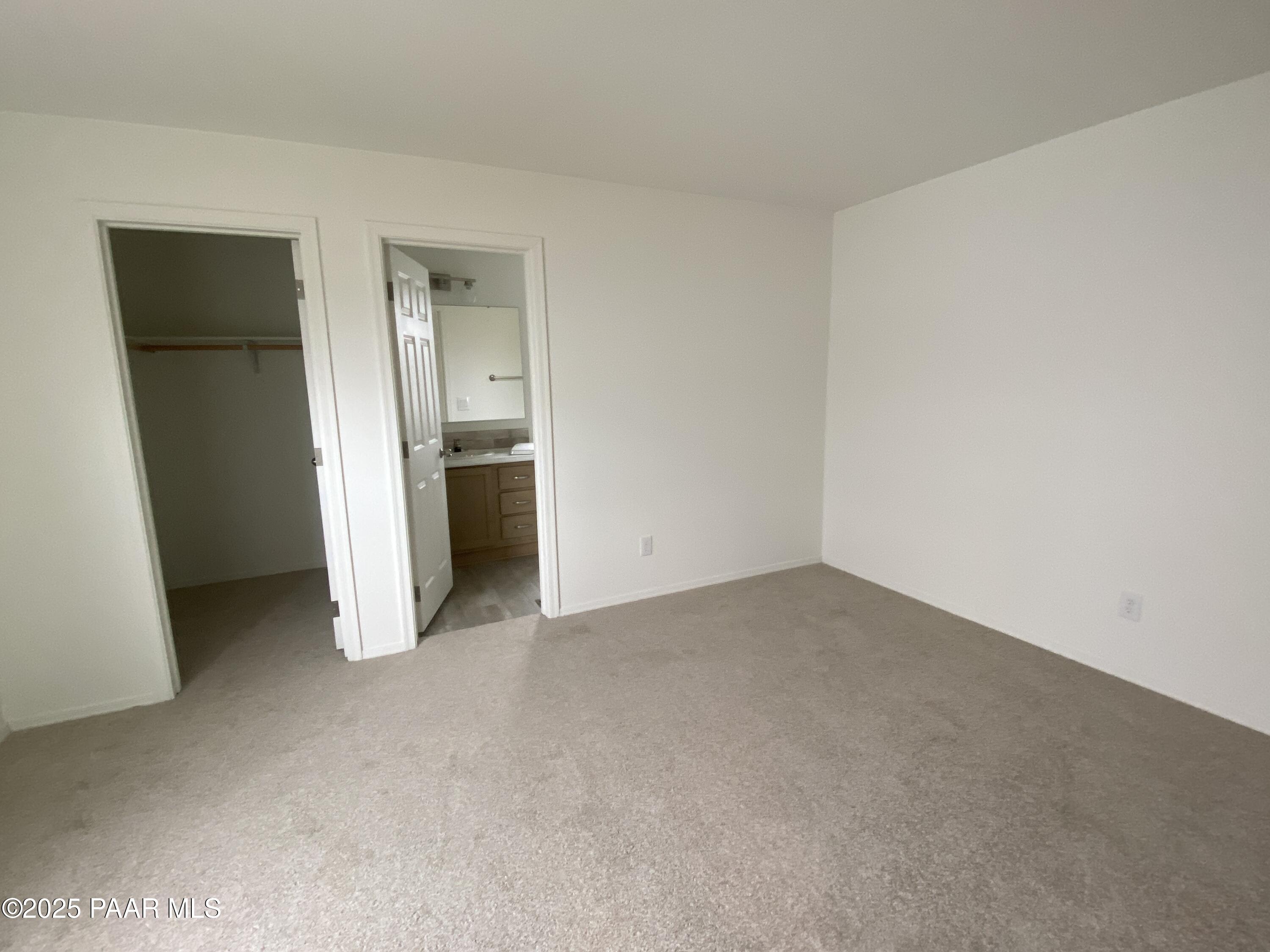 215 West Venice Way Paulden, AZ 86334 - Photo 18 of 40 IMG_2881