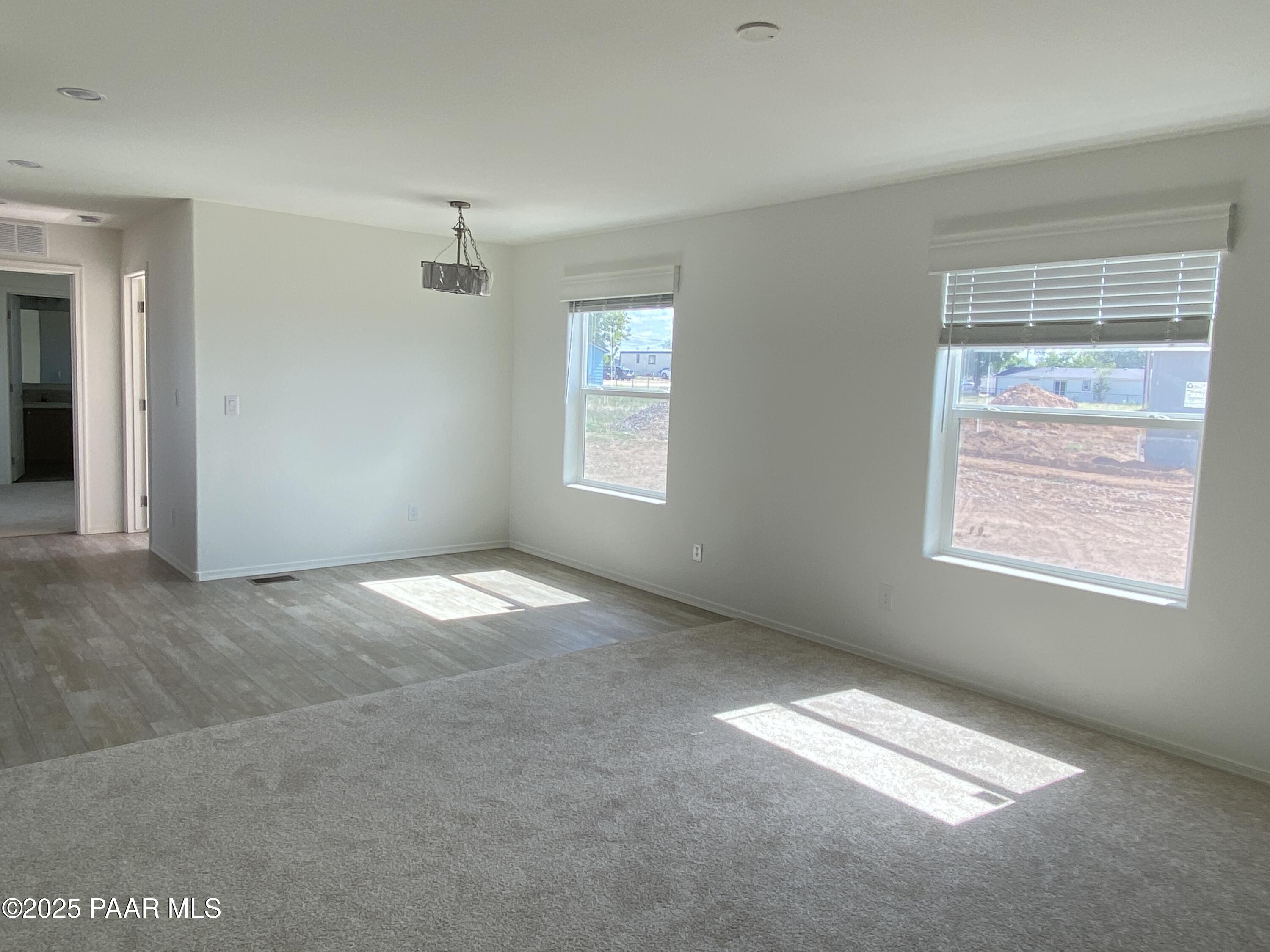215 West Venice Way Paulden, AZ 86334 - Photo 22 of 40 a view of empty room with window