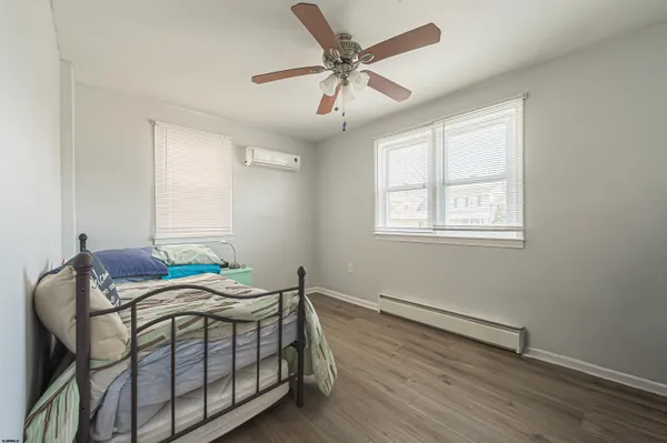 $697,000 | 6 Franklin Place, Brigantine, NJ 08203