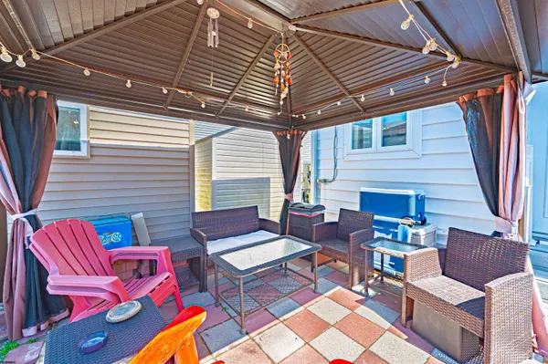 $697,000 | 6 Franklin Place, Brigantine, NJ 08203