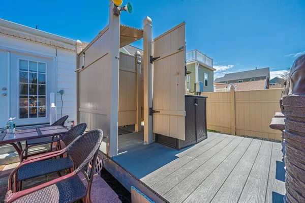 $697,000 | 6 Franklin Place, Brigantine, NJ 08203