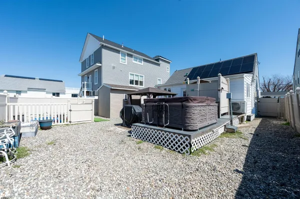 $697,000 | 6 Franklin Place, Brigantine, NJ 08203
