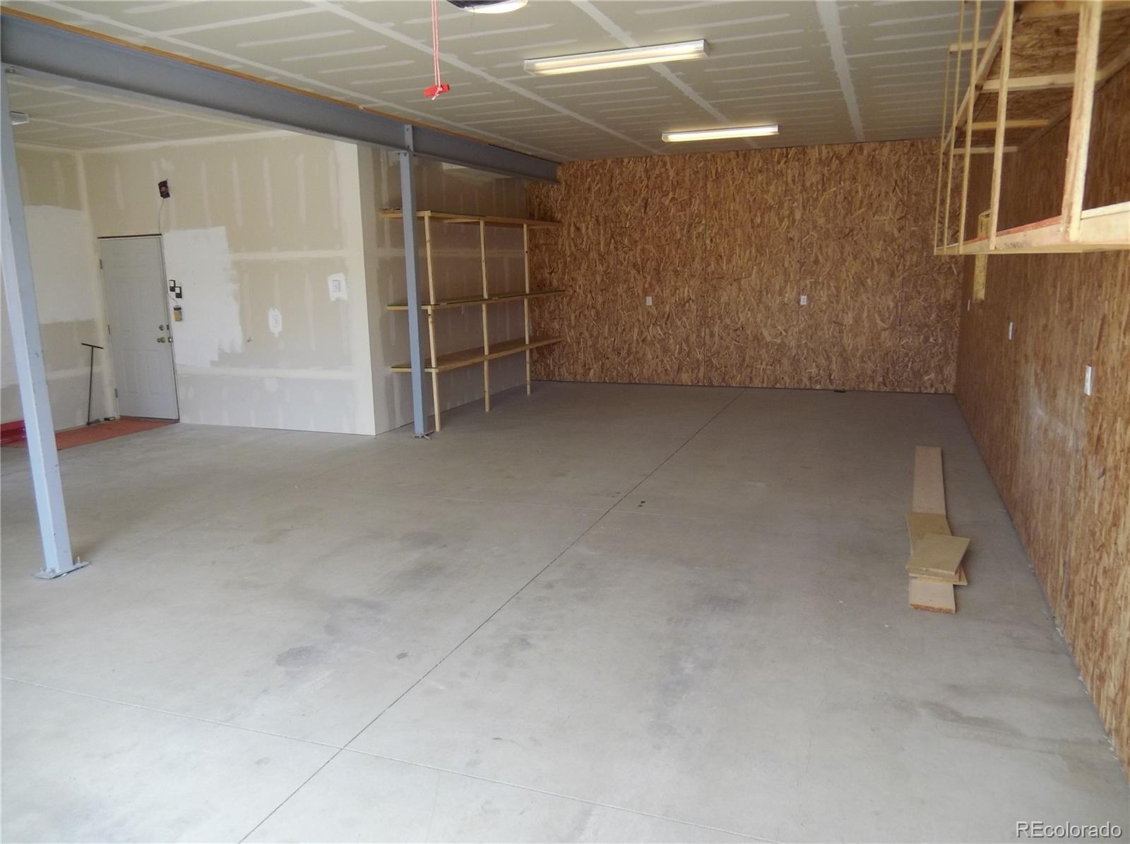 10299 Kingsview Road Austin, CO 81410 - Photo 34 of 40 a view of an empty room