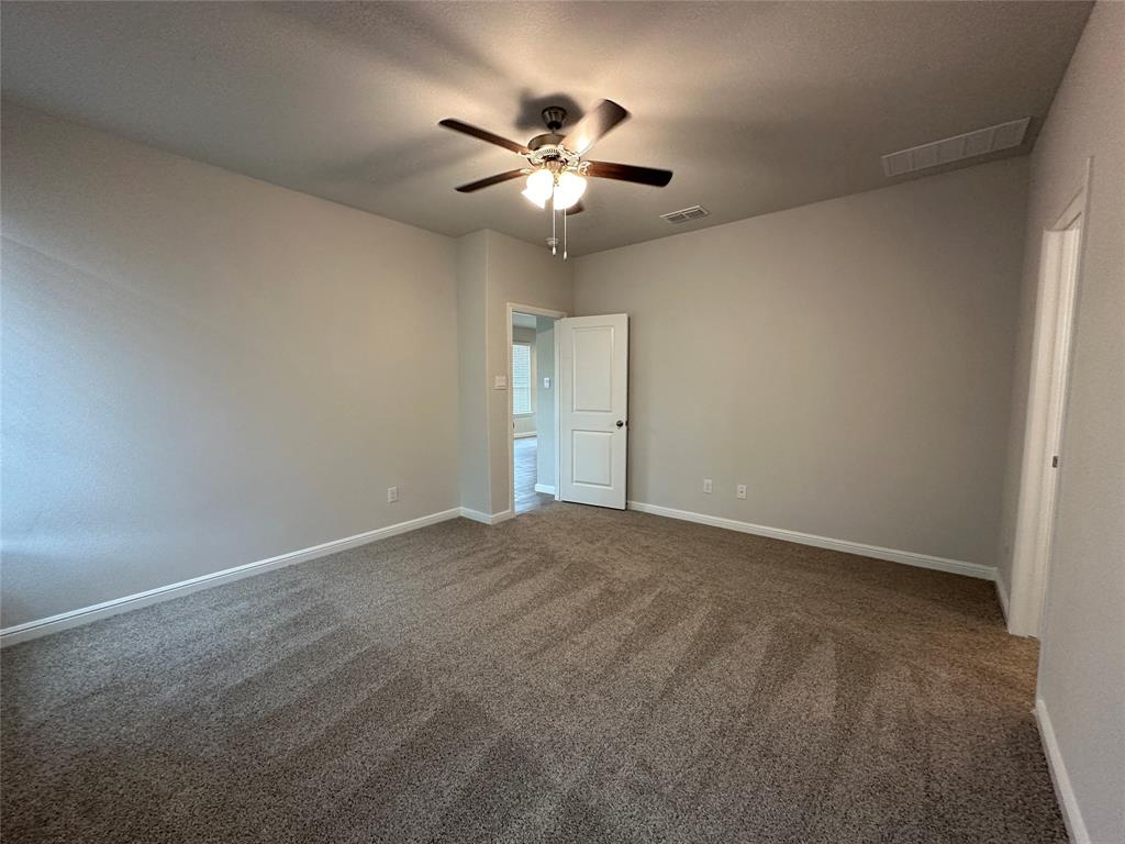 413 Passenger Trail Fort Worth, TX 76131 - Photo 17 of 36