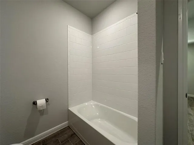 $2,250 | 413 Passenger Trail, Fort Worth, TX 76131