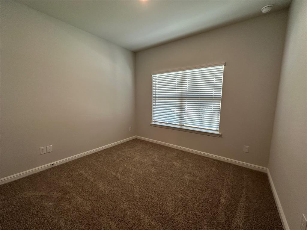 413 Passenger Trail Fort Worth, TX 76131 - Photo 8 of 36