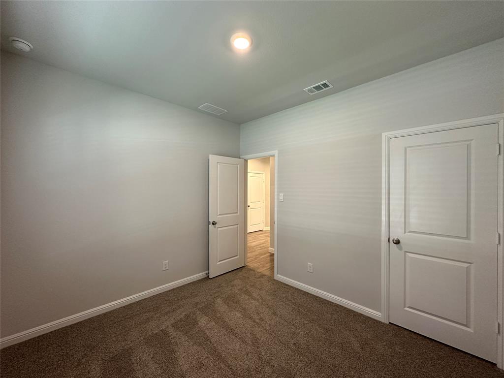 413 Passenger Trail Fort Worth, TX 76131 - Photo 9 of 36