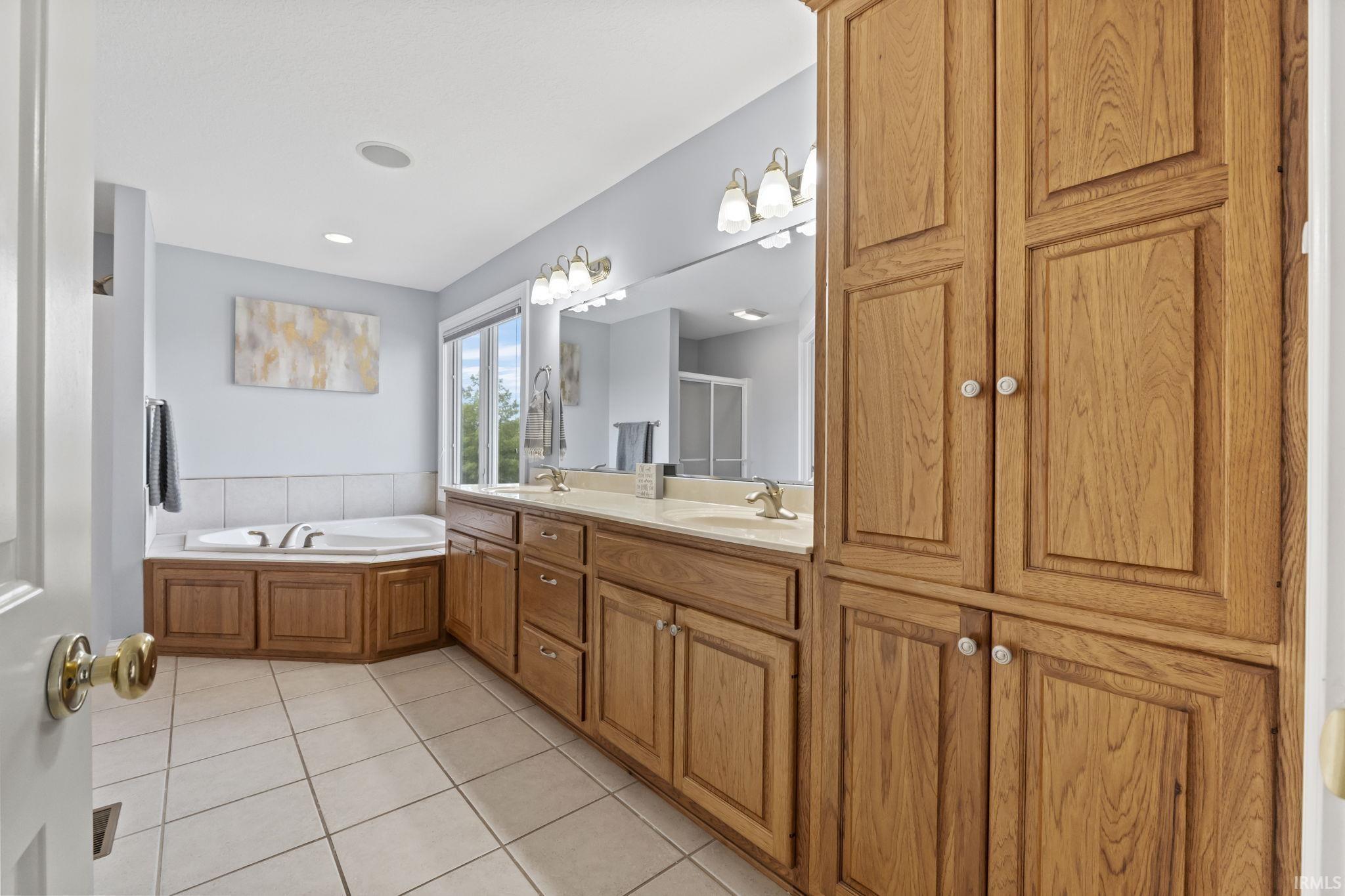 13830 Ruffner Road Fort Wayne, IN 46814 - Photo 15 of 35 Gallery Image 15