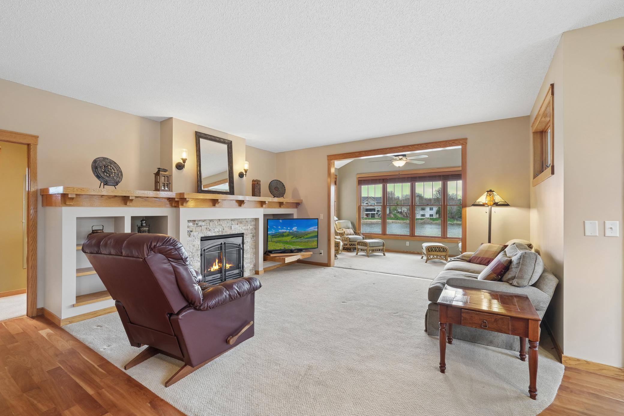 1317 Waters Path Woodbury, MN 55129 - Photo 11 of 37