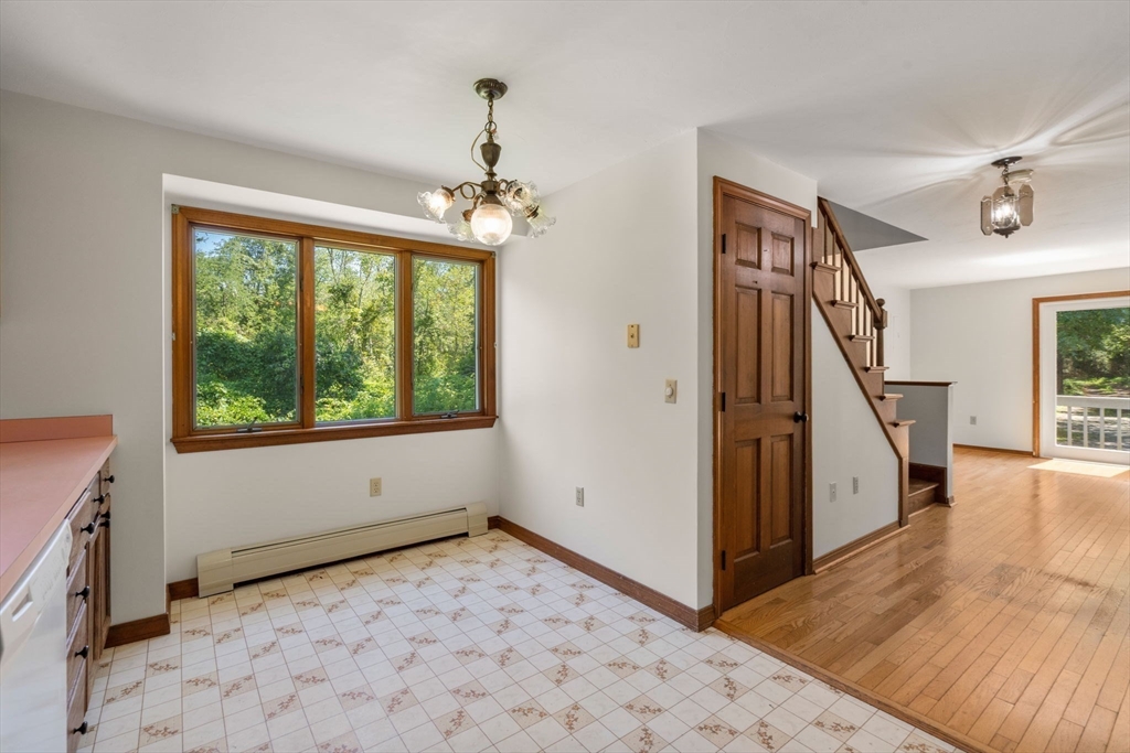 32 Acushnet Road Mattapoisett, MA 02739 - Photo 9 of 40 Gallery Image 9