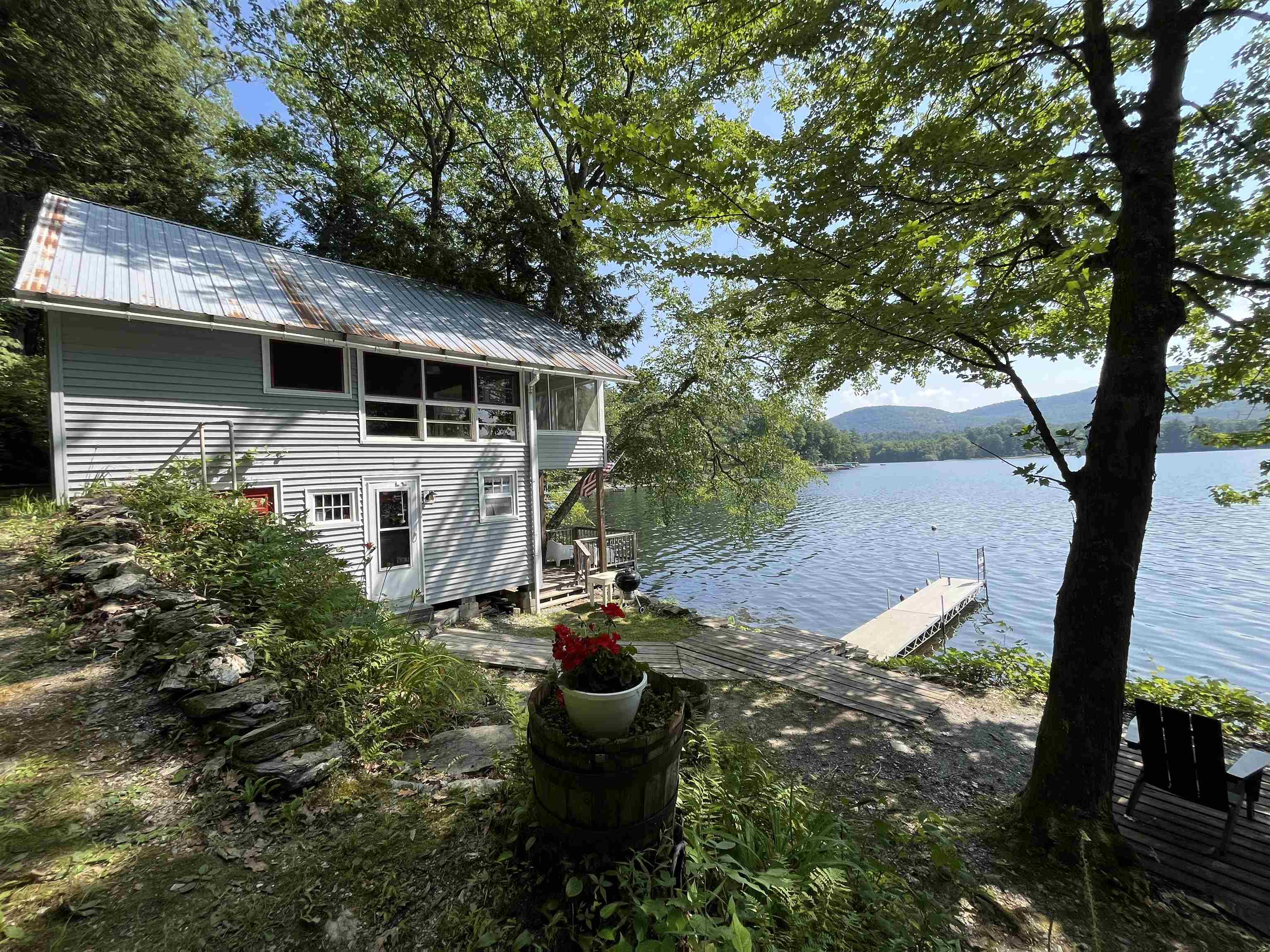 1435 Ferncliff Road Poultney, VT 05764 - Photo 6 of 24 Gallery Image 6