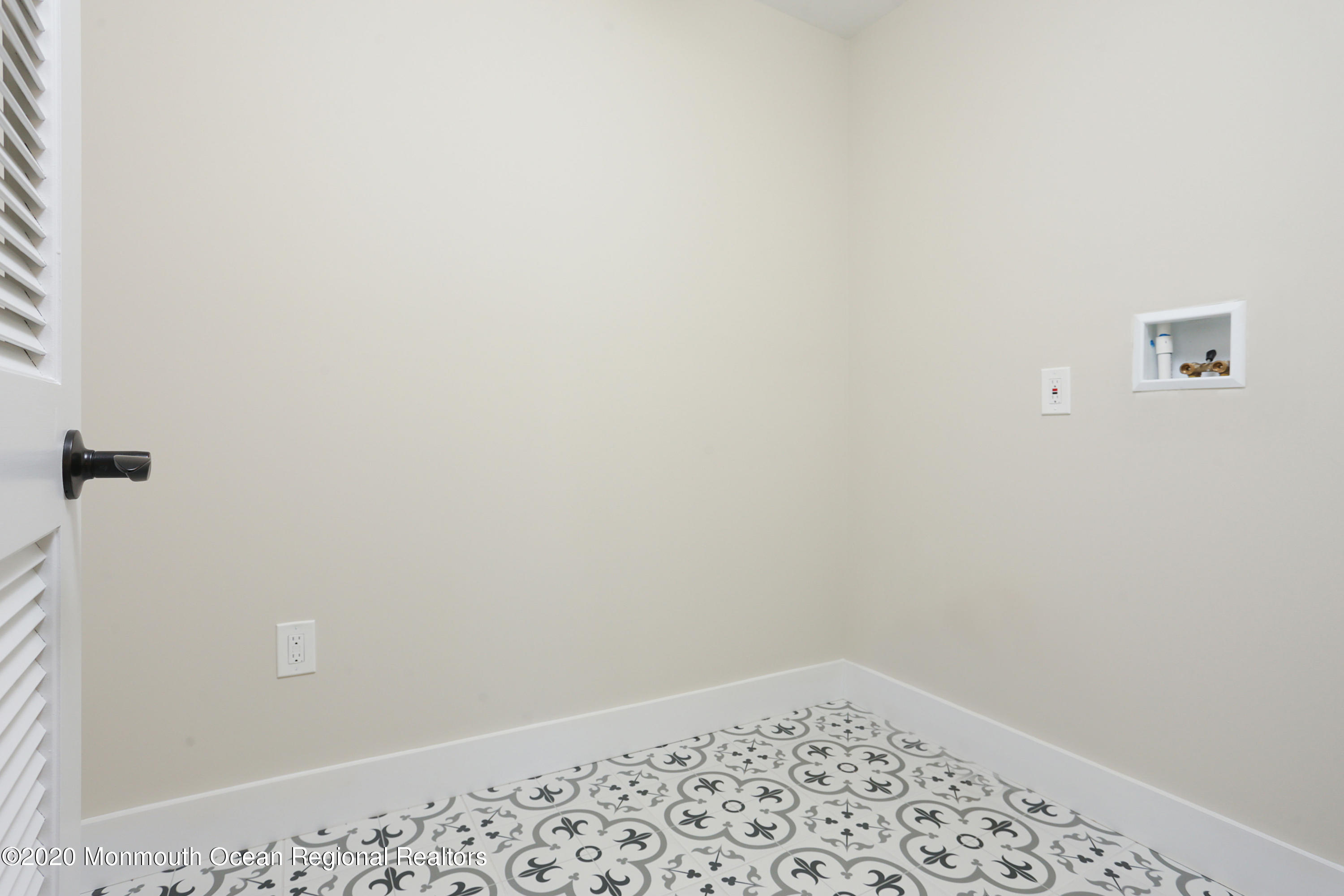 101 Flotsam Road Manahawkin, NJ 08050 - Photo 26 of 31 101 Flotsam Road
