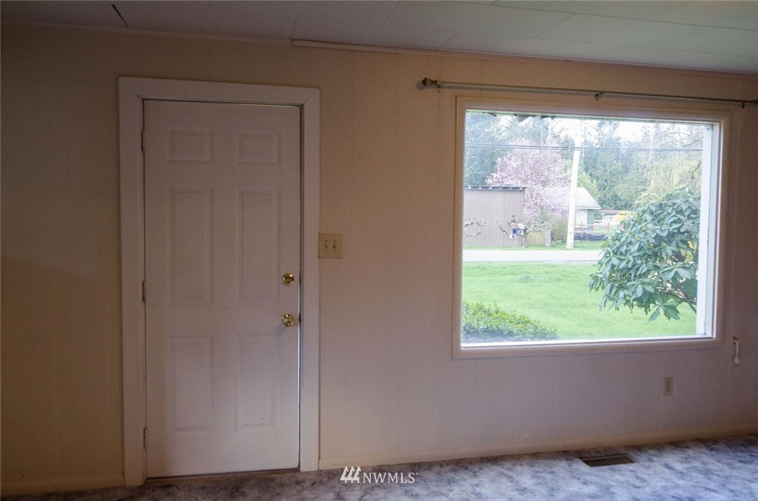 24306 Wicker Road Sedro-Woolley, WA 98284 - Photo 3 of 13 Gallery Image 3