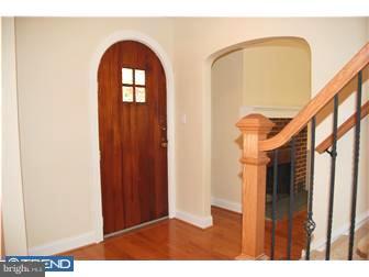 147 West Orvilla Road Hatfield, PA 19440 - Photo 3 of 12 Foyer