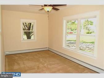 147 West Orvilla Road Hatfield, PA 19440 - Photo 8 of 12 Family Room