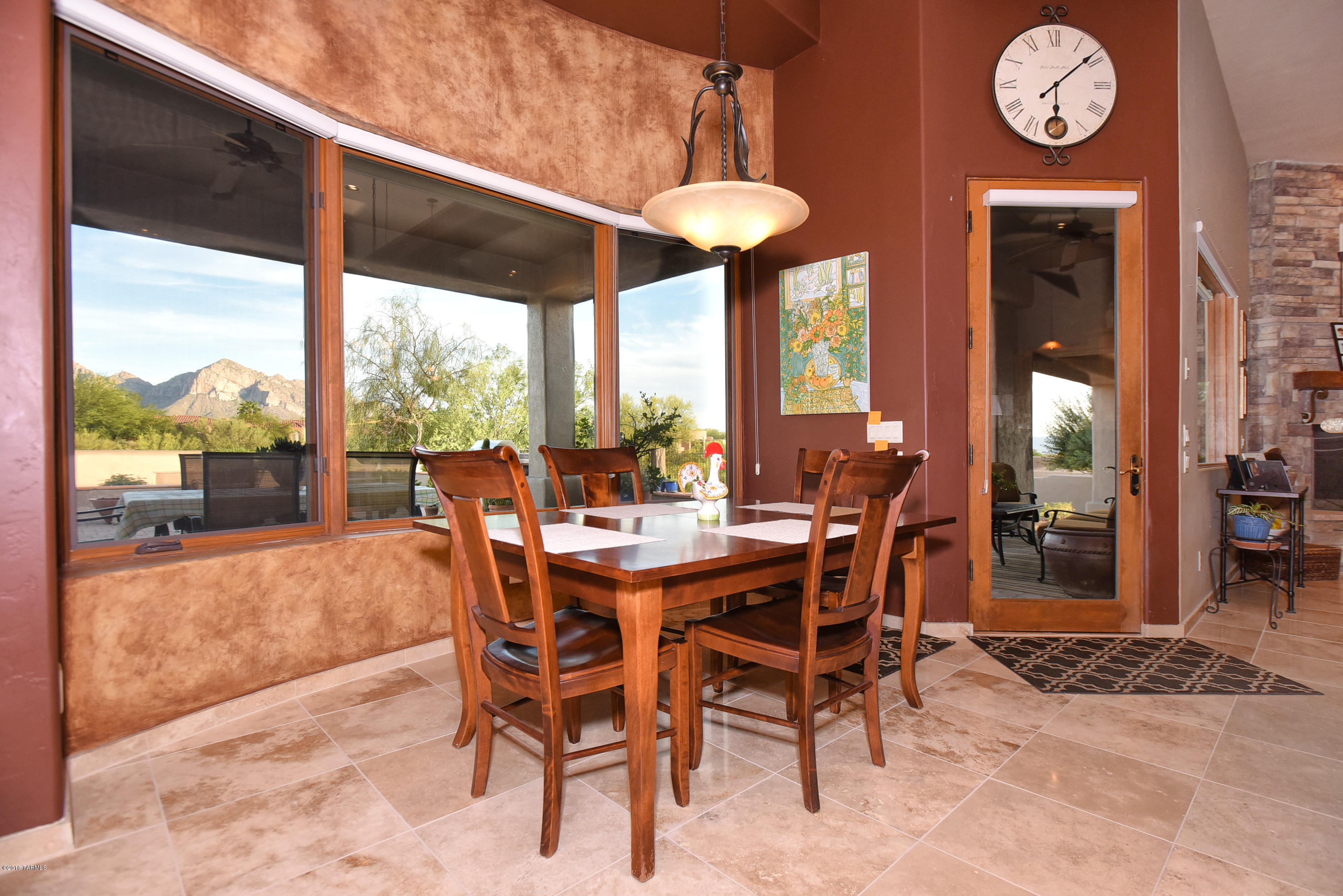 725 West Rim View Place Oro Valley, AZ 85755 - Photo 10 of 38 Gallery Image 10