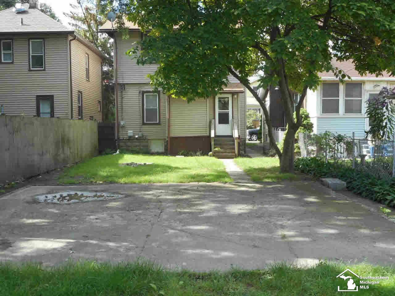 21 Hill River River Rouge, MI 48218 - Photo 2 of 18