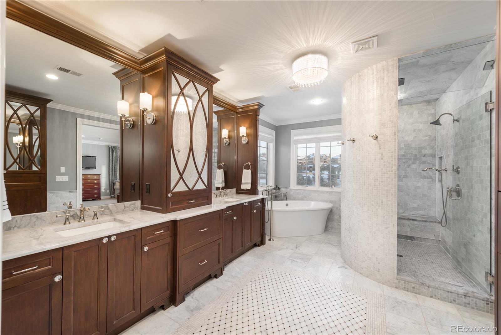 76 Flowerburst Way Highlands Ranch, CO 80126 - Photo 19 of 40 Gallery Image 19