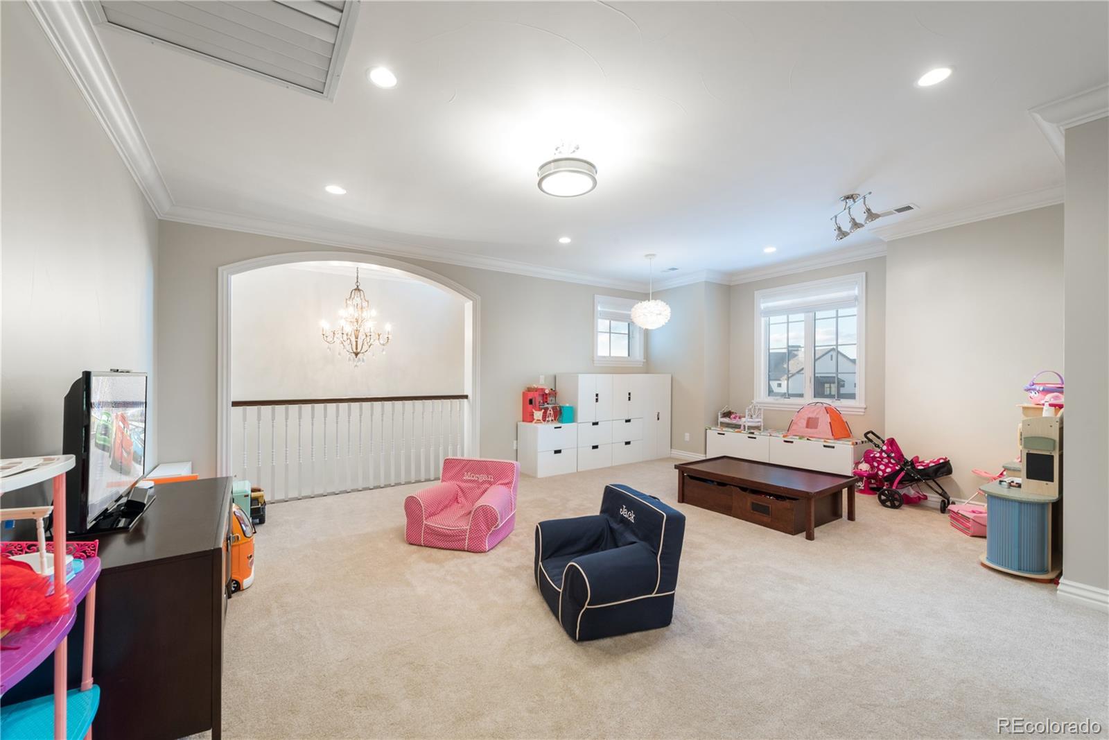 76 Flowerburst Way Highlands Ranch, CO 80126 - Photo 26 of 40 Gallery Image 26