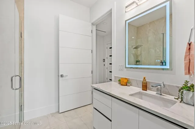 $2,000,000 | 1807 Riverview Drive, Melbourne, FL 32901