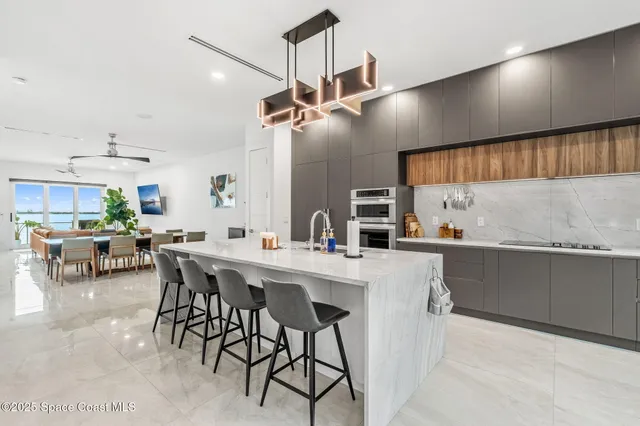 $2,000,000 | 1807 Riverview Drive, Melbourne, FL 32901