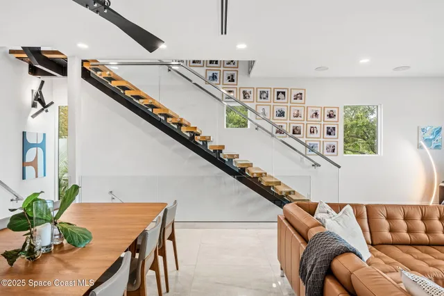 $2,000,000 | 1807 Riverview Drive, Melbourne, FL 32901