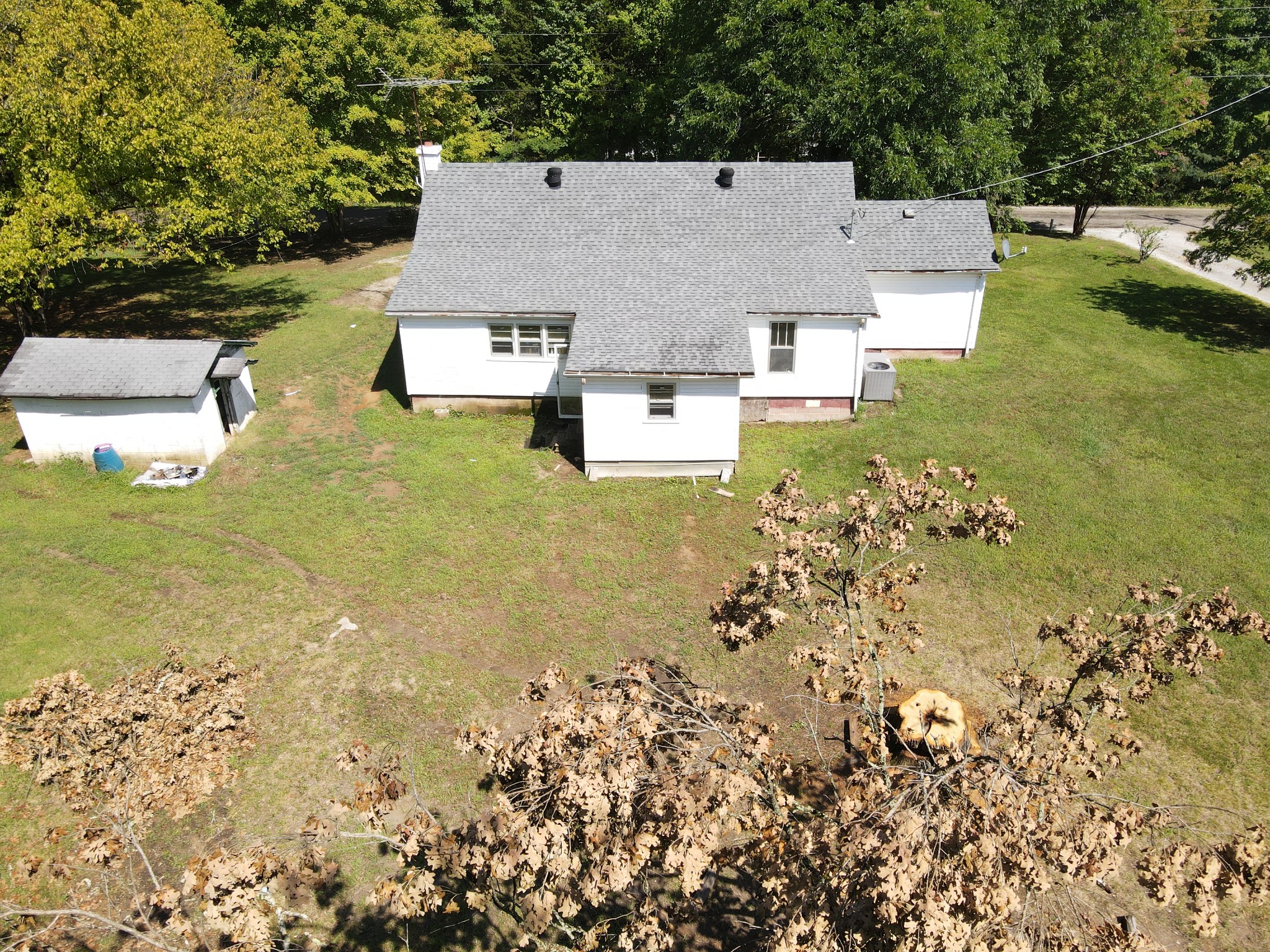 77 Thornton Road Holladay, TN 38341 - Photo 3 of 12 Gallery Image 3