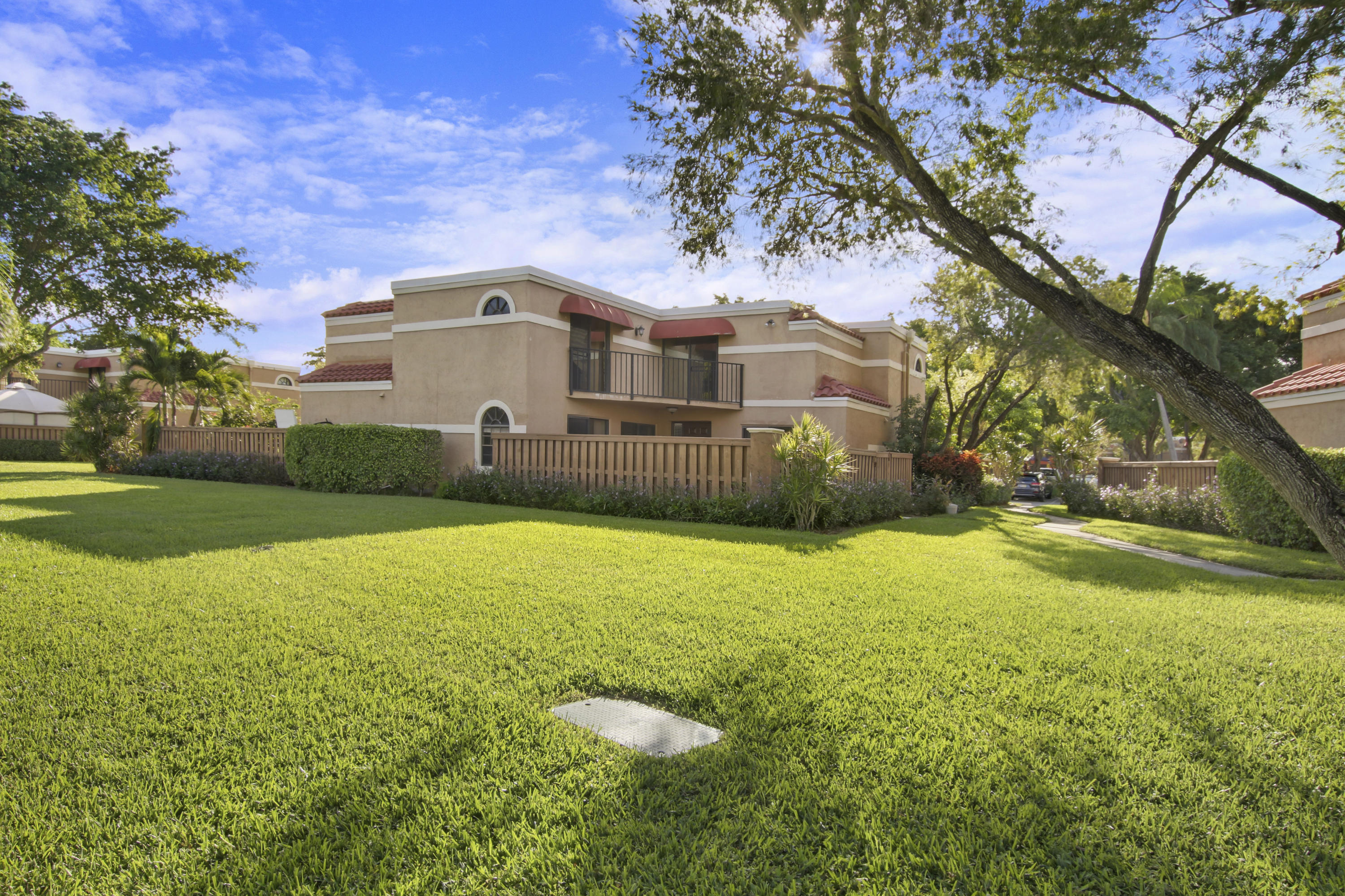 8213 Thames Boulevard, Unit B Boca Raton, FL 33433 - Photo 23 of 23 House2-6