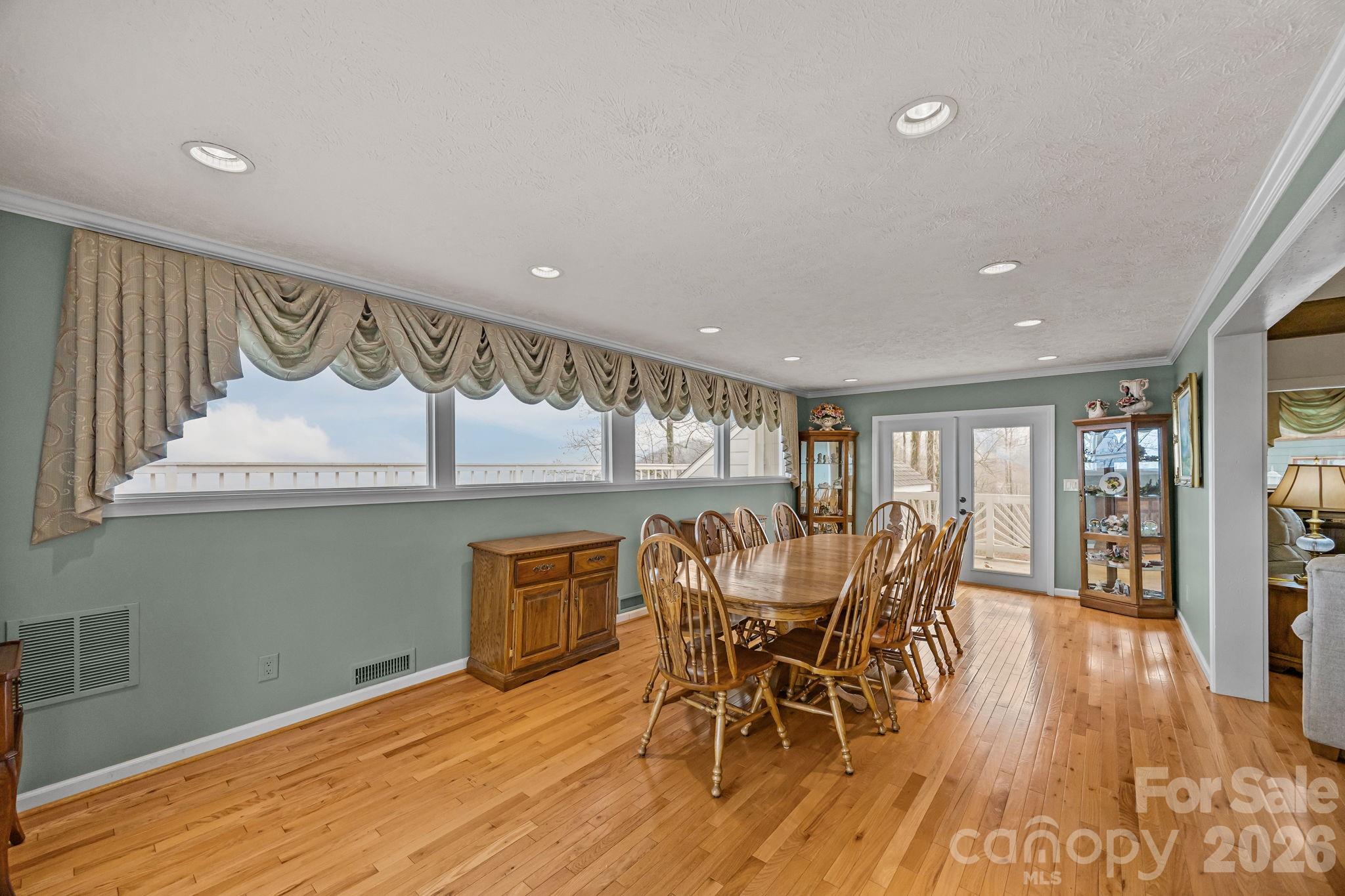 6777 Pinnacle Mountain Road Zirconia, NC 28790 - Photo 10 of 41