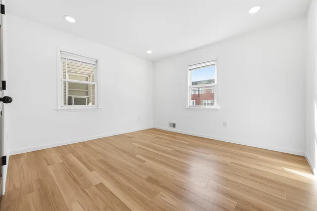 $3,000 | 47 East 14th Street, Unit 1, Bayonne, NJ 07002