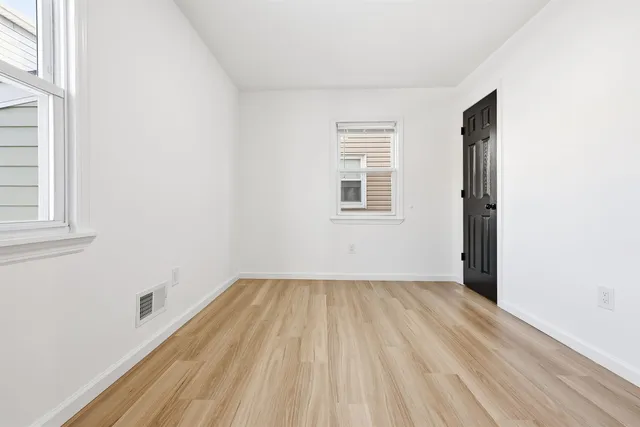 $3,000 | 47 East 14th Street, Unit 1, Bayonne, NJ 07002