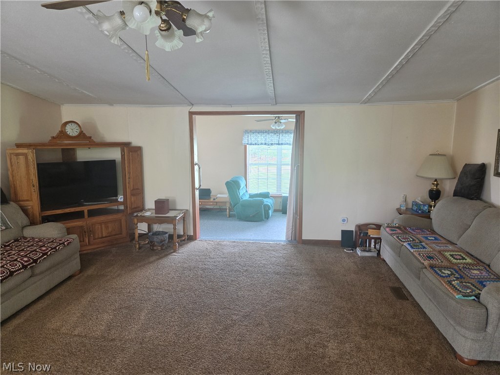38147 Hunter Camp Road Lisbon, OH 44432 - Photo 5 of 15