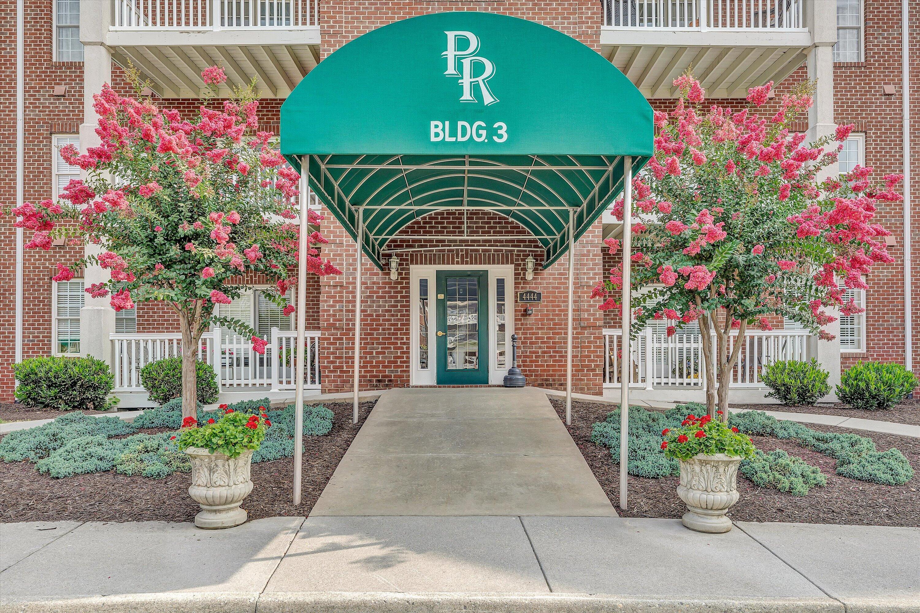 4444 Pheasant Ridge Road, Unit 407 Roanoke, VA 24014 - Photo 5 of 38 05-DSC00493