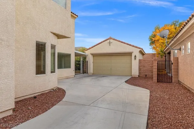 $2,399 | 7213 Fairwind Acres Place, Las Vegas, NV 89131