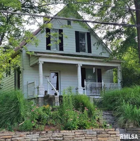 $154,900 | 506 South 20th Street, Murphysboro, IL 62966