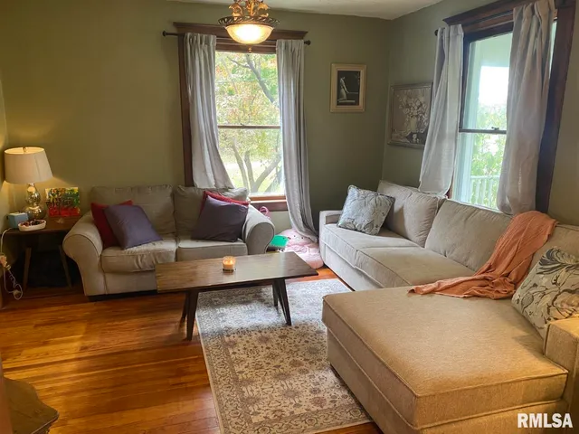 $154,900 | 506 South 20th Street, Murphysboro, IL 62966